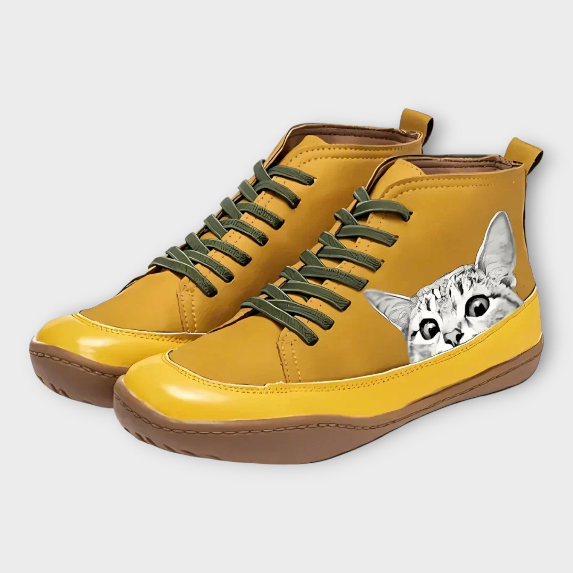 Στυλάτα Sneakers με Διακριτικό Σχέδιο