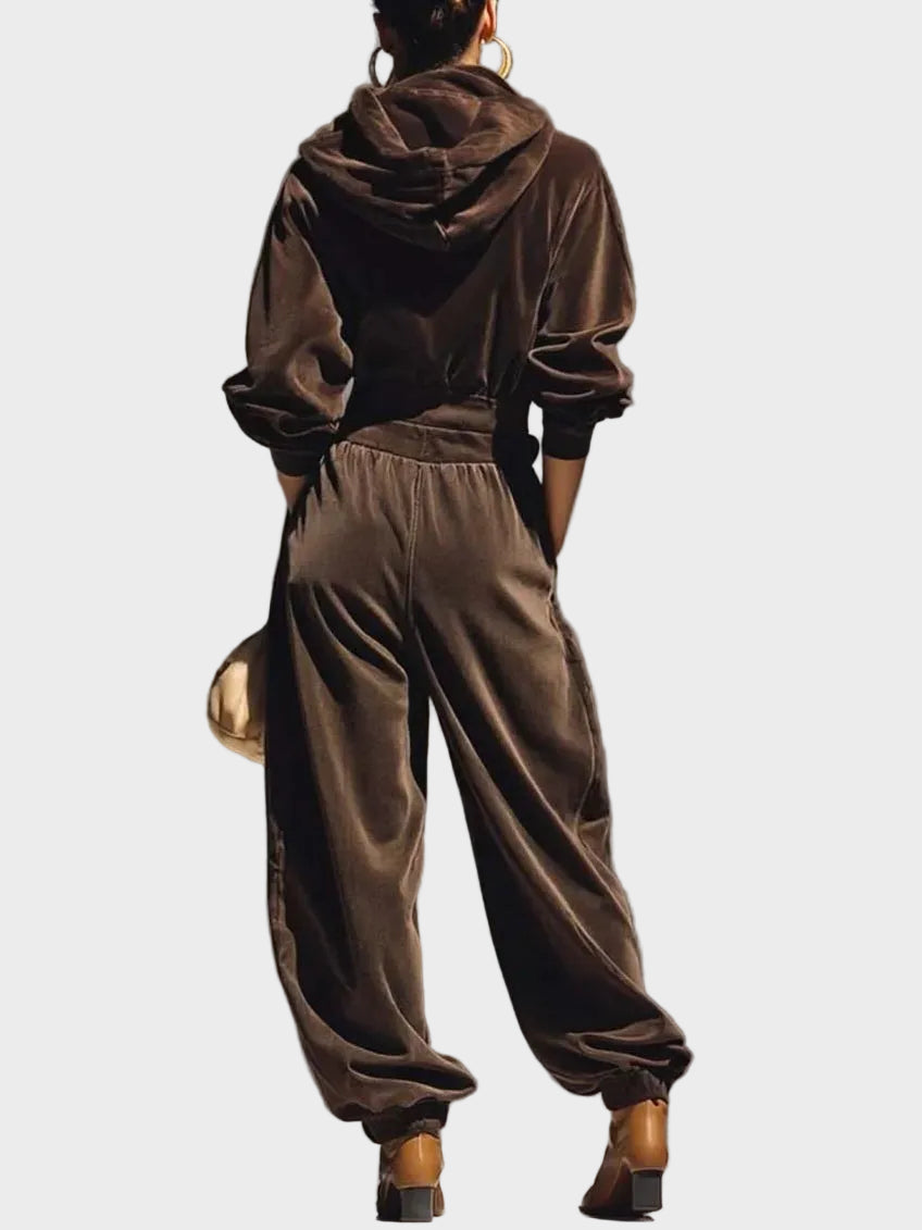 Lisa | Vintage καφέ βελούδινο σετ με φούτερ με κουκούλα και παντελόνι σε χαλαρή γραμμή