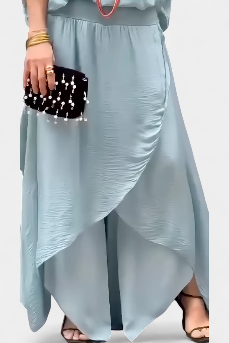 Maravilla Ρευστό Σετ Δύο Τεμαχίων με Χαλαρό Τοπ και Ασύμμετρη Φούστα