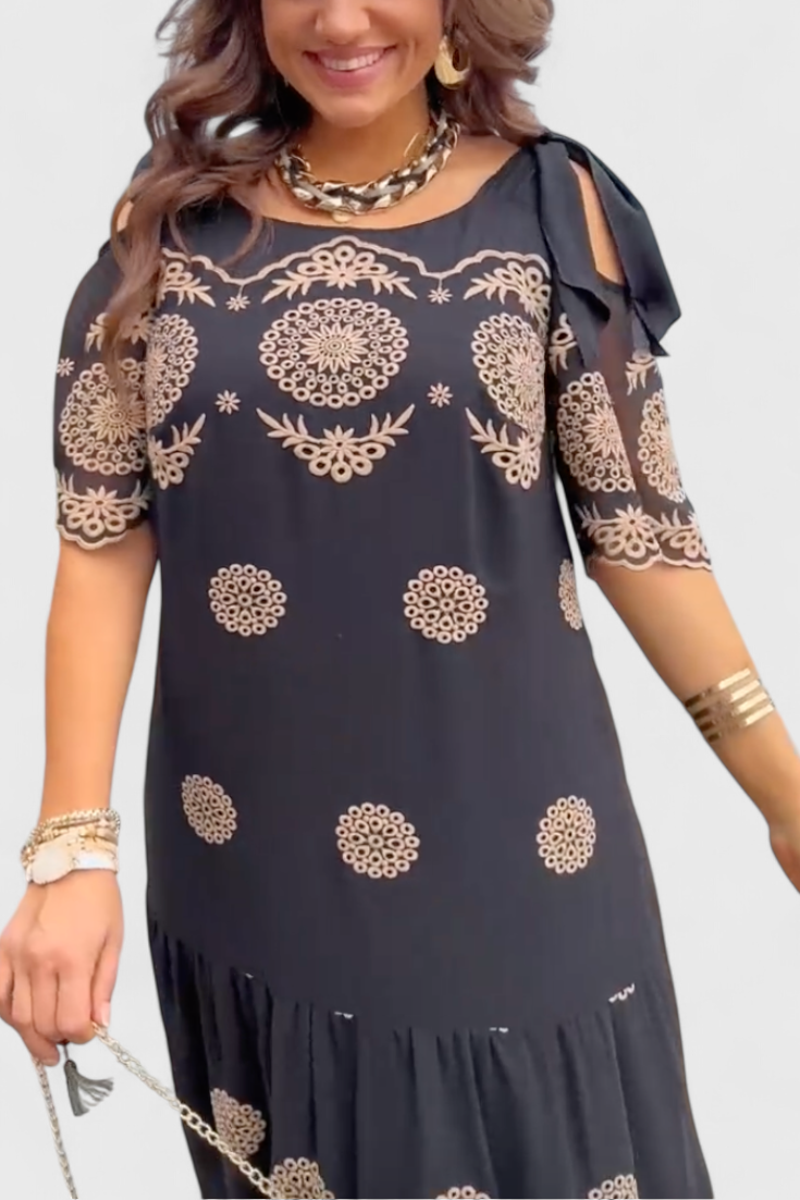 Cathy Κομψό Καλοκαιρινό Φόρεμα από Δίχτυ με Ανοίγματα και Ρευστή Γραμμή