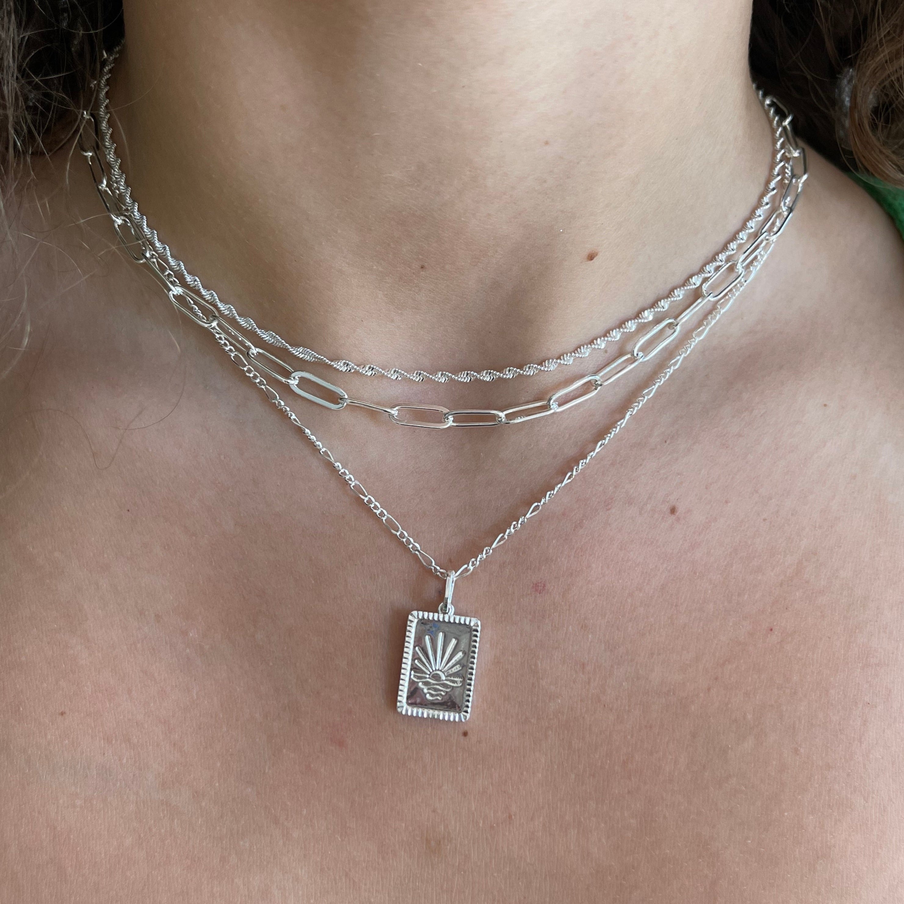 Κολιέ με Σχέδιο Ήλιου