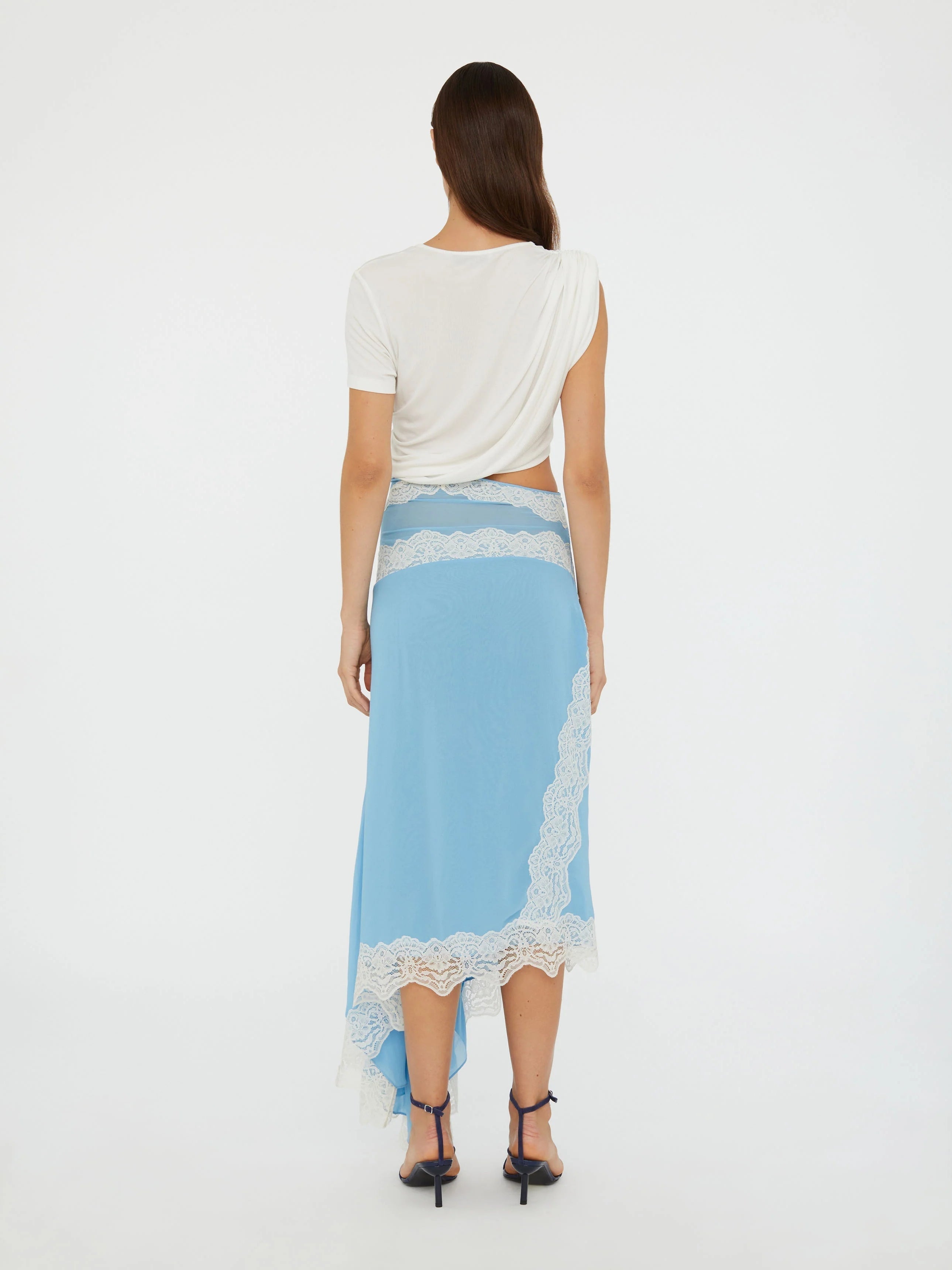 Αλίκη | Φόρεμα midi με στριφτή λεπτομέρεια τύπου μπλούζας