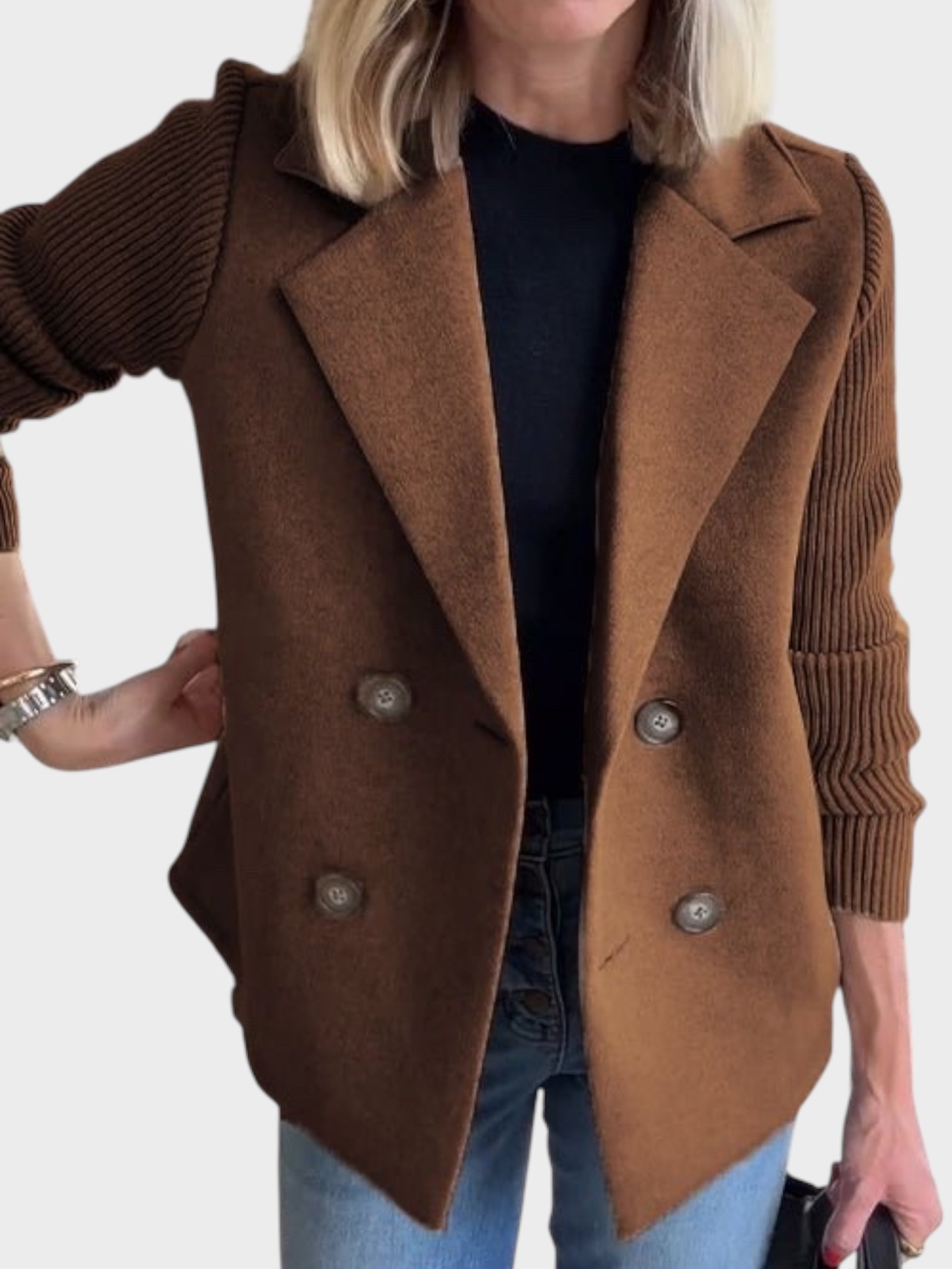 Κομψό σακάκι με πλεκτά μανίκια