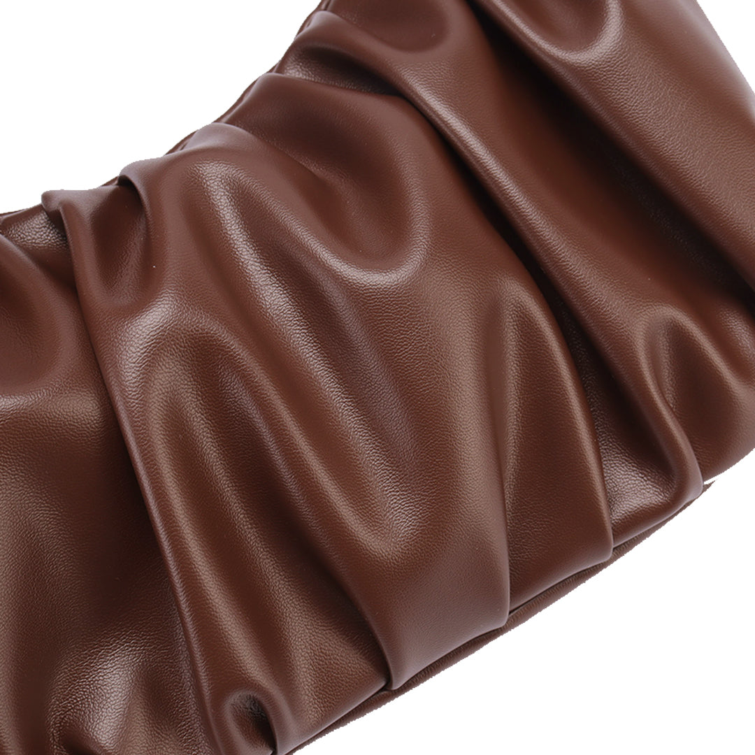 Χαρά | Δερμάτινη τσάντα σλιγκ σε σχήμα κρουασάν