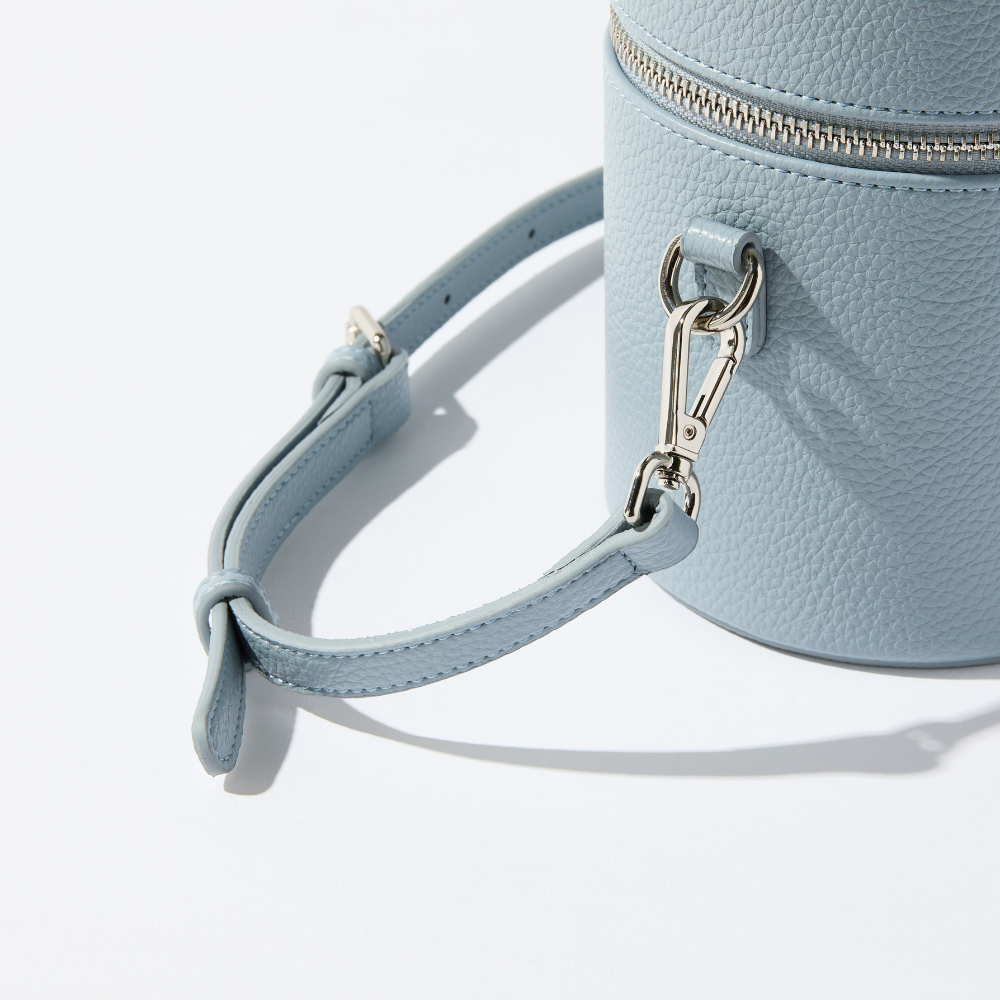 Sola | Οβάλ Νεσεσέρ Καλλυντικών