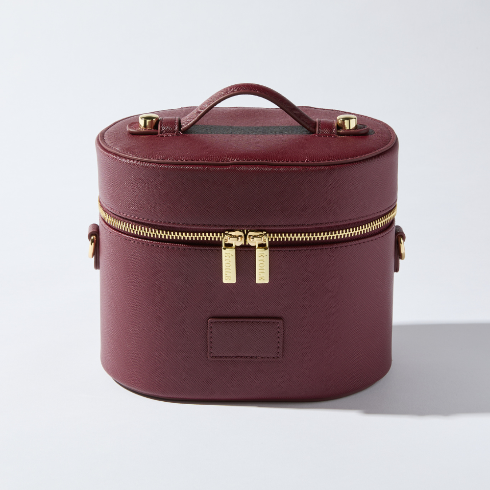 Sola | Οβάλ Νεσεσέρ Καλλυντικών