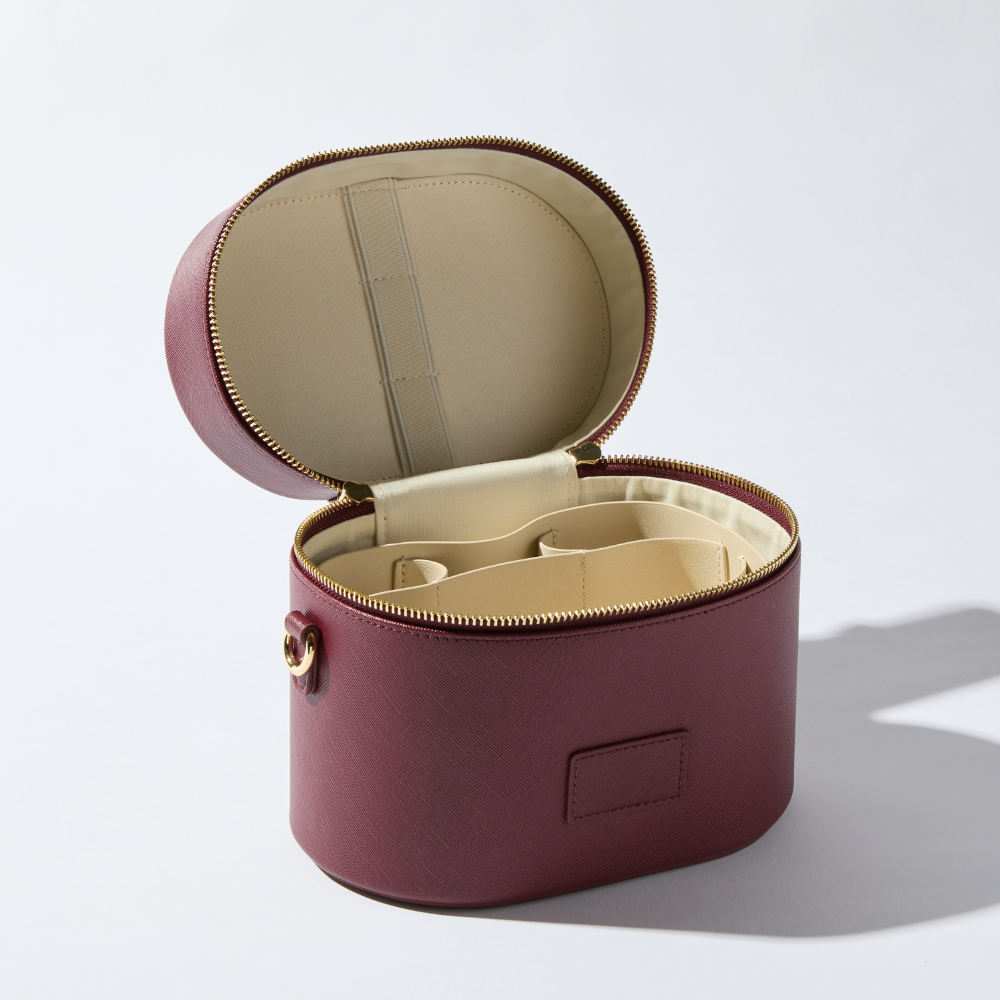 Sola | Οβάλ Νεσεσέρ Καλλυντικών