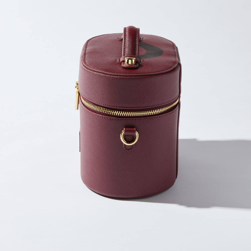 Sola | Οβάλ Νεσεσέρ Καλλυντικών