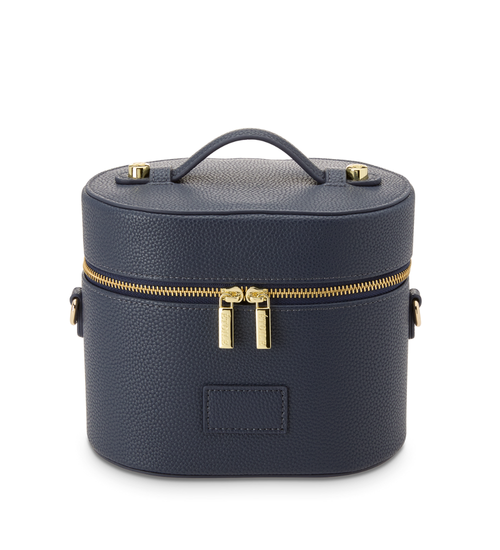 Sola | Οβάλ Νεσεσέρ Καλλυντικών