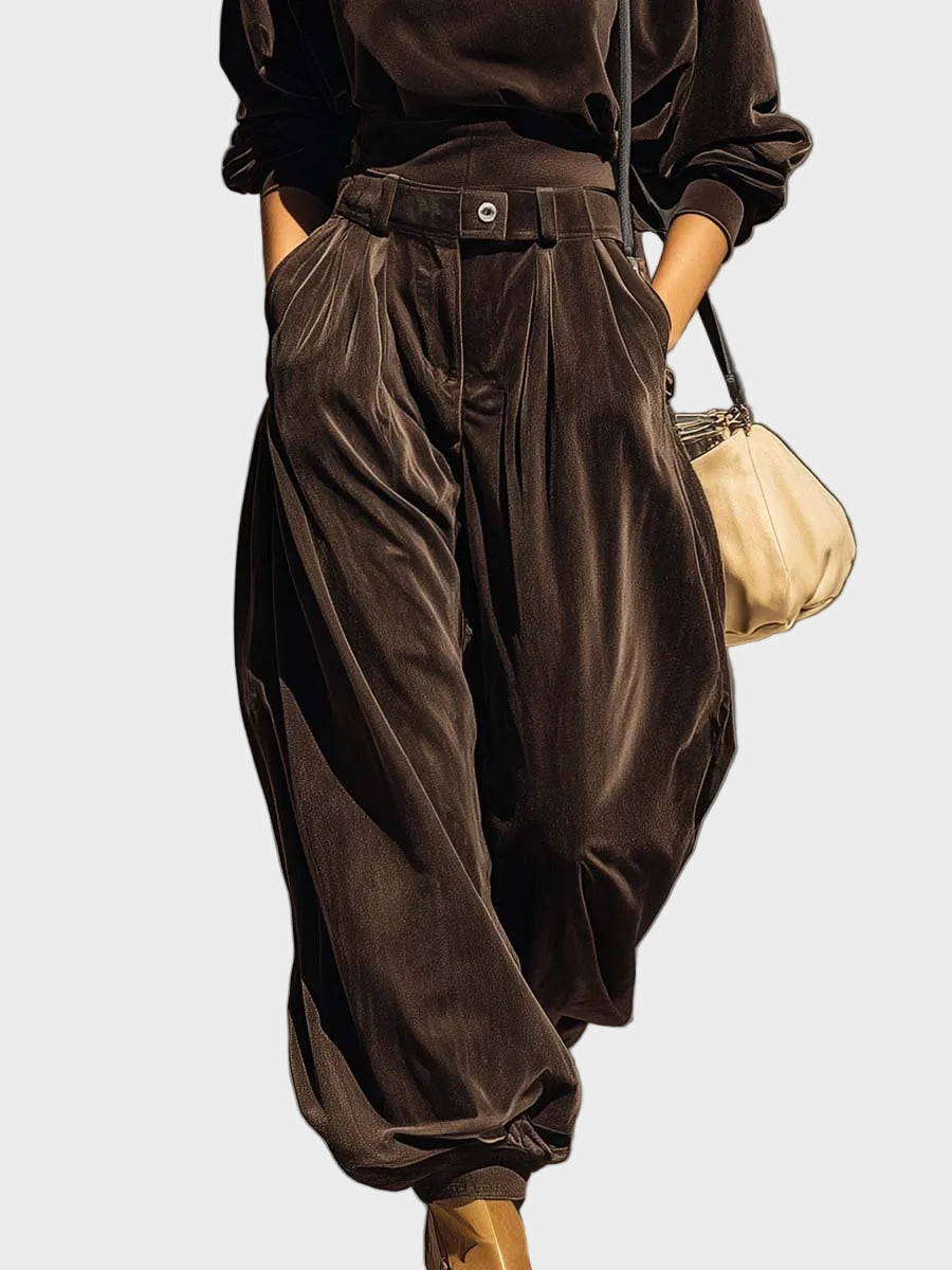 Lisa | Vintage καφέ βελούδινο σετ με φούτερ με κουκούλα και παντελόνι σε χαλαρή γραμμή